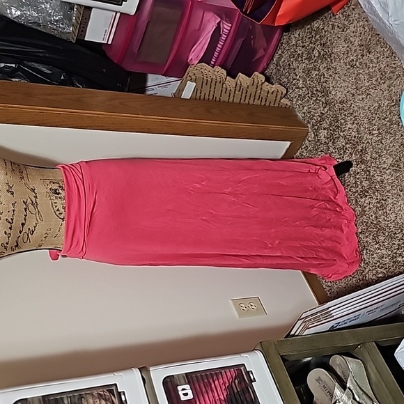 NWT 3xl solid pink lularoe maxi skirt. - Picture 1 of 3